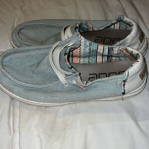 Hey Dude, denim, women’s size 9